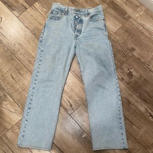 RIBCAGE ANKLE STRAIGHT LEVIS